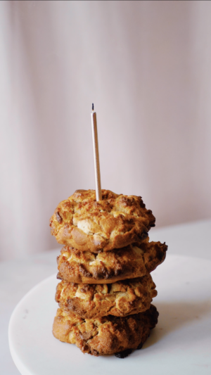 cookie-tower-candle-on-off-1